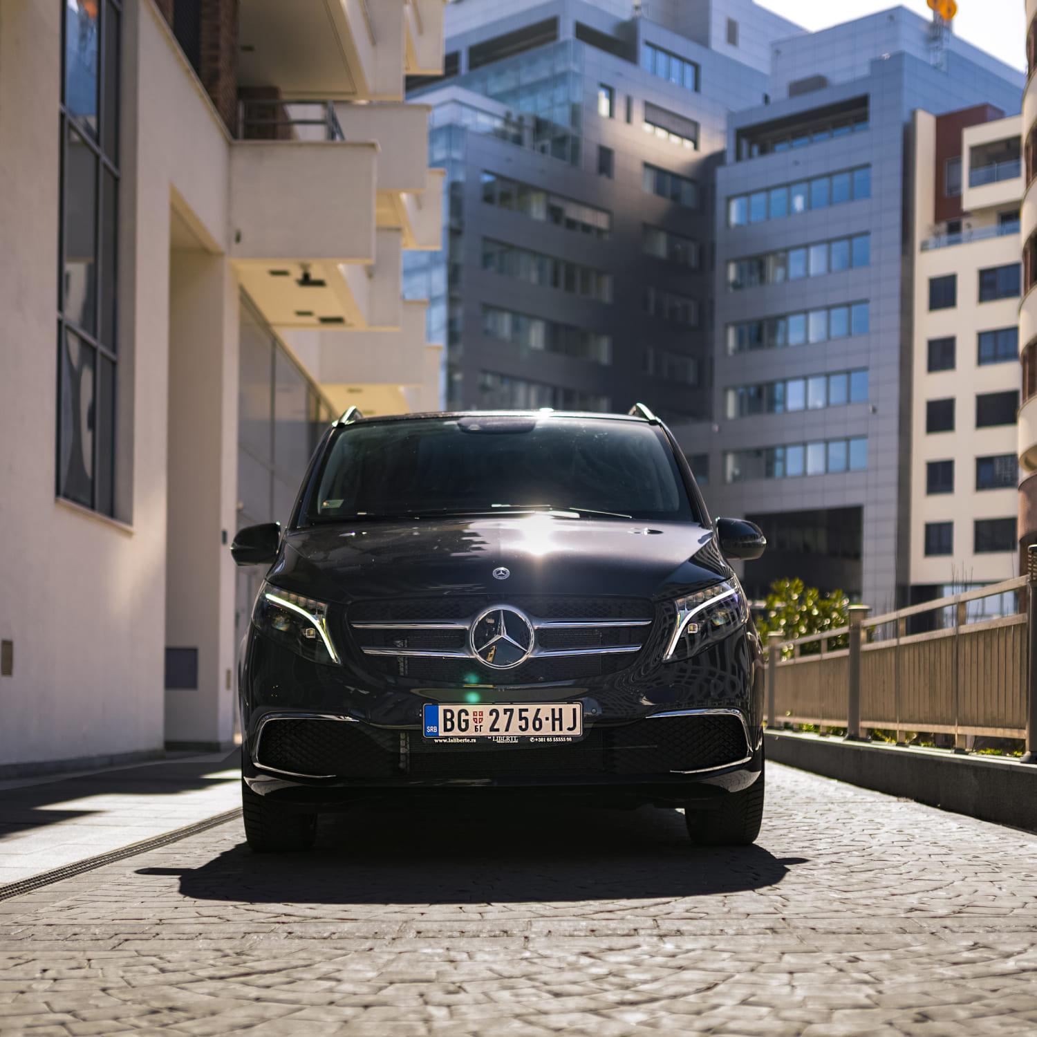 Mercedes-Benz-V300d 4 matik (4x4) Extralang 8
